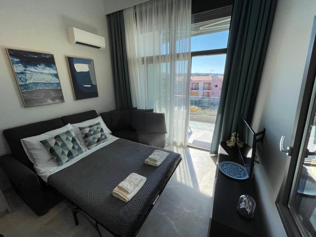 Callisto Luxury Suite นิกิติ ภายนอก รูปภาพ