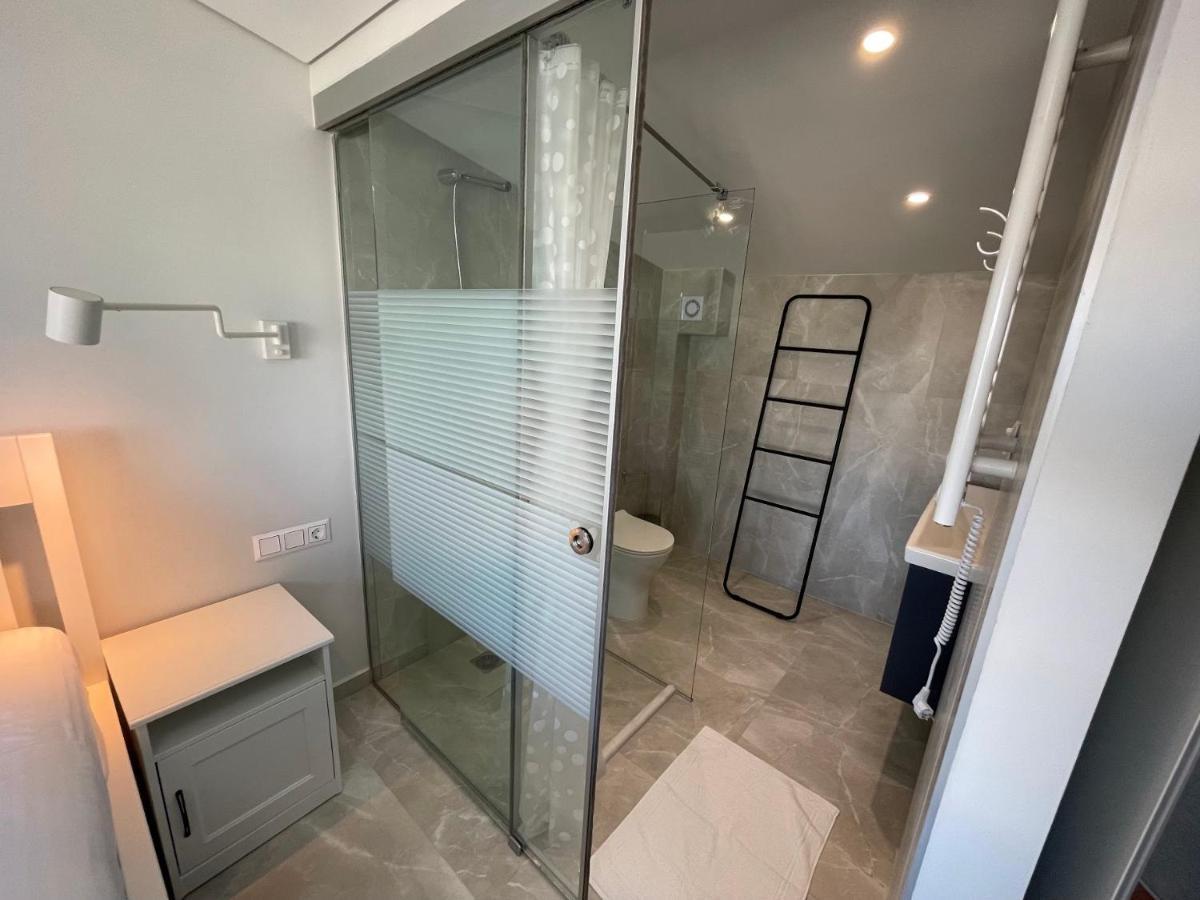 Callisto Luxury Suite นิกิติ ภายนอก รูปภาพ