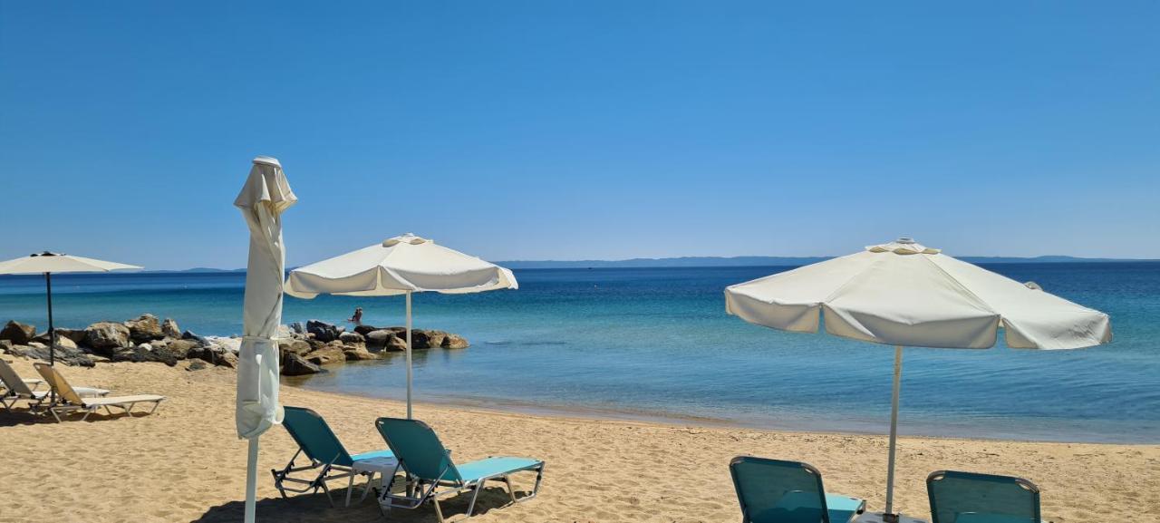 Callisto Luxury Suite นิกิติ ภายนอก รูปภาพ